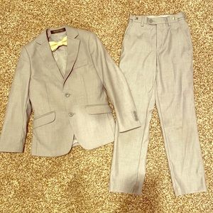 Boys 3 piece suit w/ bow tie